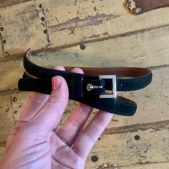 J. CREW BLACK SUEDE SKINNY BELT BLACK SUEDE LEATHER GOLD METAL WOMEN SIZE SMALL - Picture 4 of 5